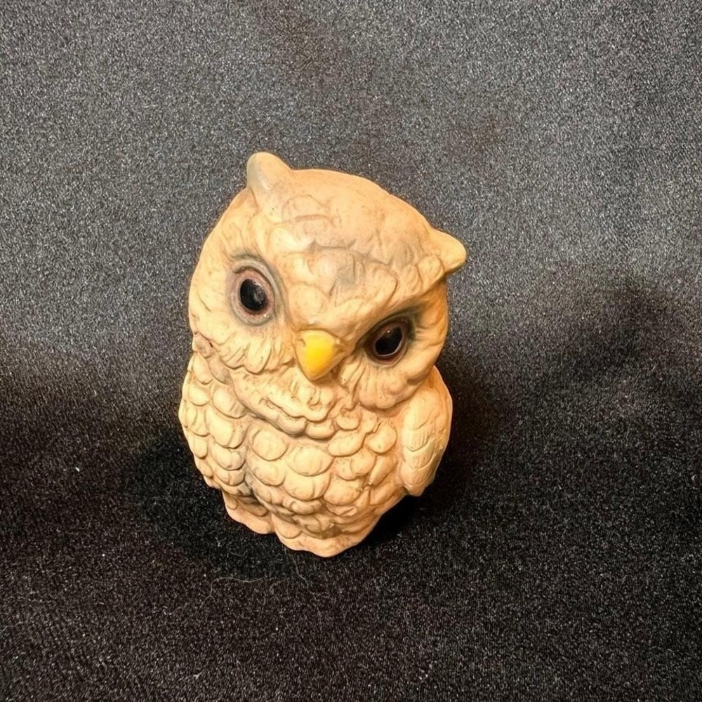 Unbranded Owl Figurine Home Decor Small Tan Excellent Vintage Japan Ceramic
